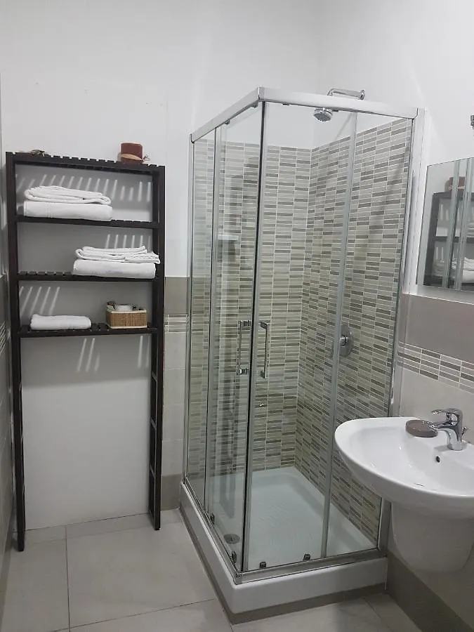 Buonaluna B&B Palermo Bed & Breakfast
